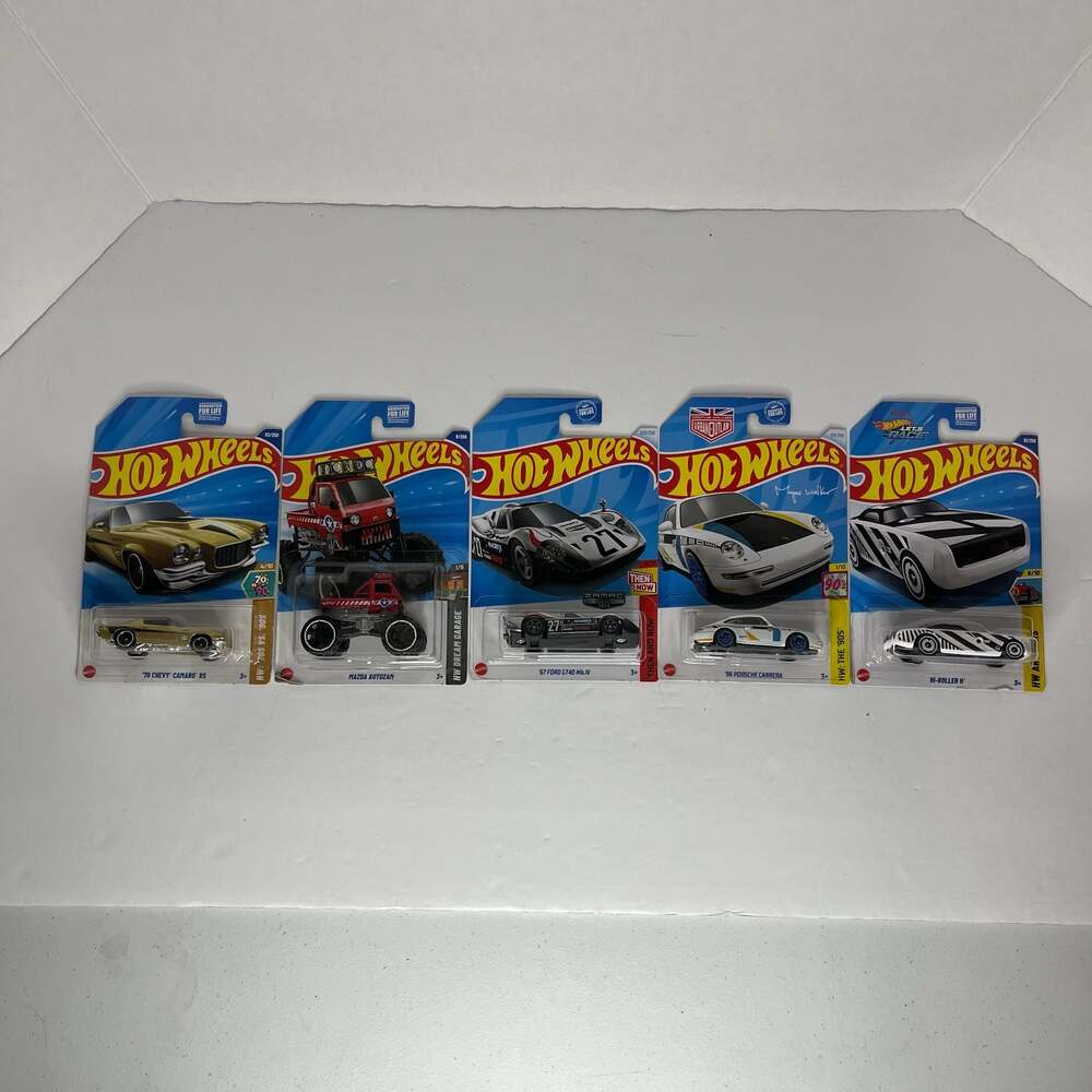 Lot of 10 Hot Wheels assorted Die-Cast Cars